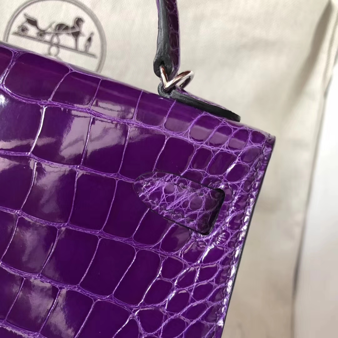 Hermès（爱马仕）Minikelly ll Alligator shiny 亮面鳄鱼  5L 极度紫 银扣