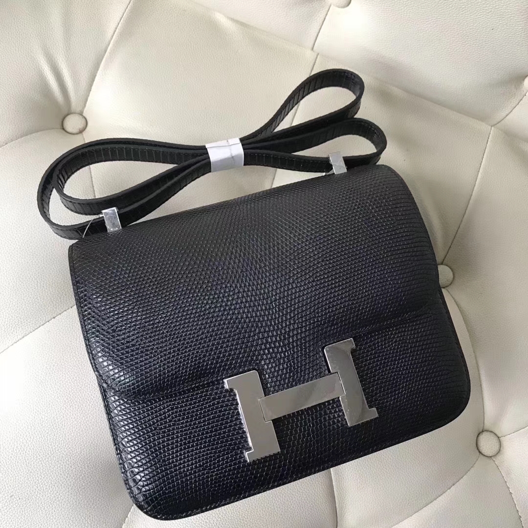 Hermès（爱马仕）Constance24cm lizard 进口亮面蜥蜴皮 ck89 黑色 银扣