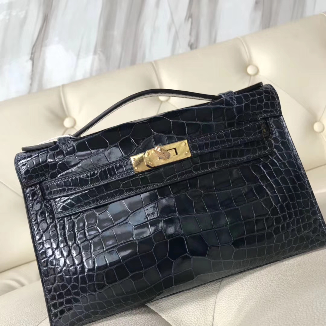 Hermès(爱马仕)Minikelly pochette 亮面鳄鱼 7k 深海蓝 金扣 手拿包 晚宴包 22cm-拉尔森鳄鱼皮具定制 - 爱马仕包包官网 Hermès(爱马仕)Minikelly pochette 亮面鳄鱼 7k 深海蓝 金扣 手拿包 晚宴包 22cm
