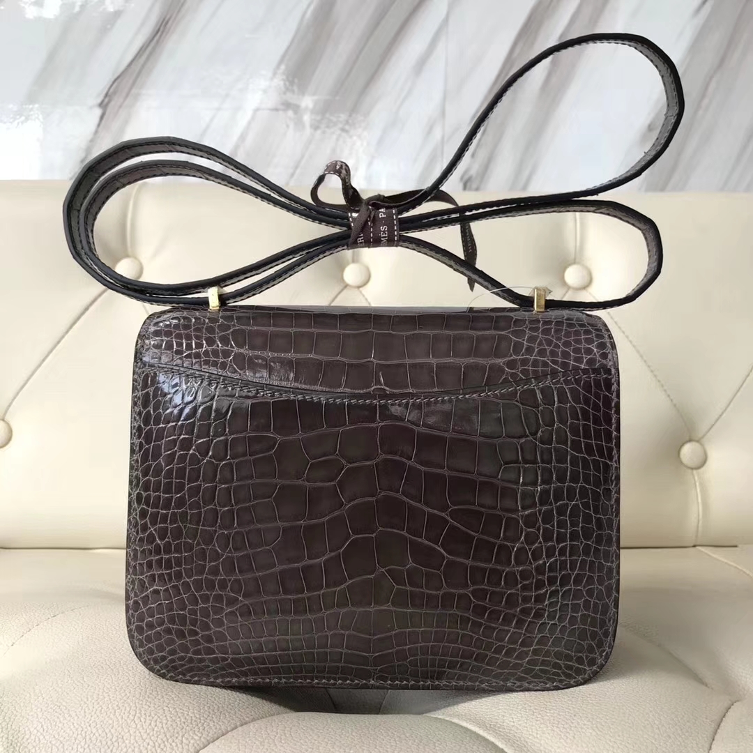 Hermès（爱马仕）Constance  Alligator shiny  ck88 石墨灰 graphite 金扣 18cm