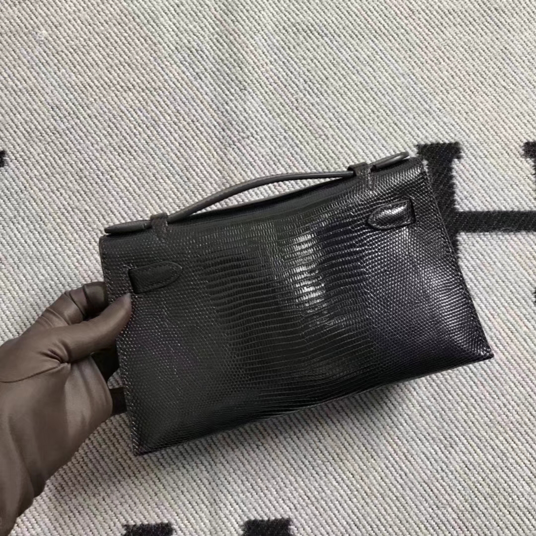 Hermès（爱马仕）蜥蜴皮 minikelly 22cm  黑金 好久没做过蜥蜴皮的现货