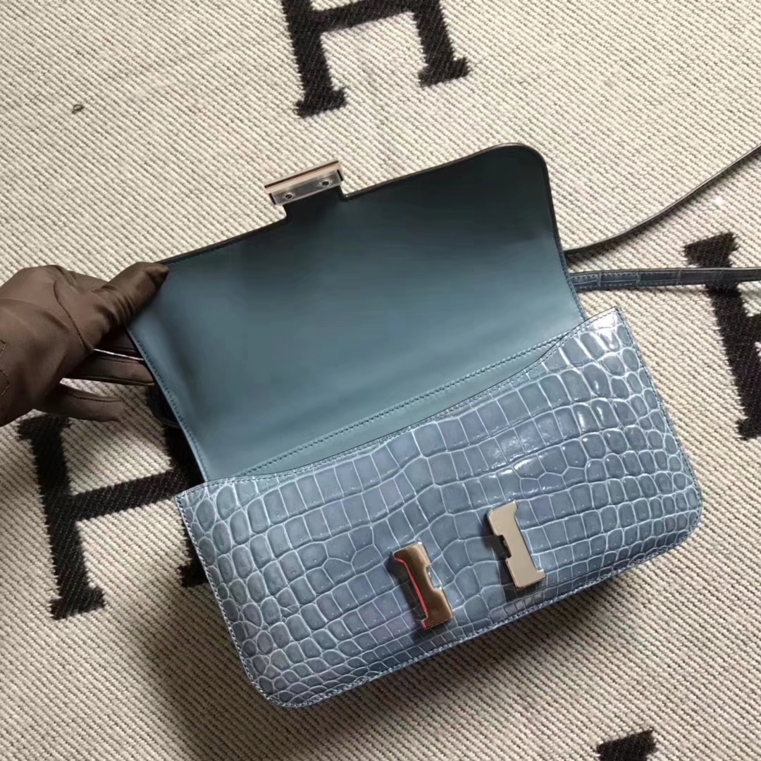 Hermès（爱马仕）Constance 空姐包 极品亮面鳄鱼 小康elan 牛仔蓝 26cm