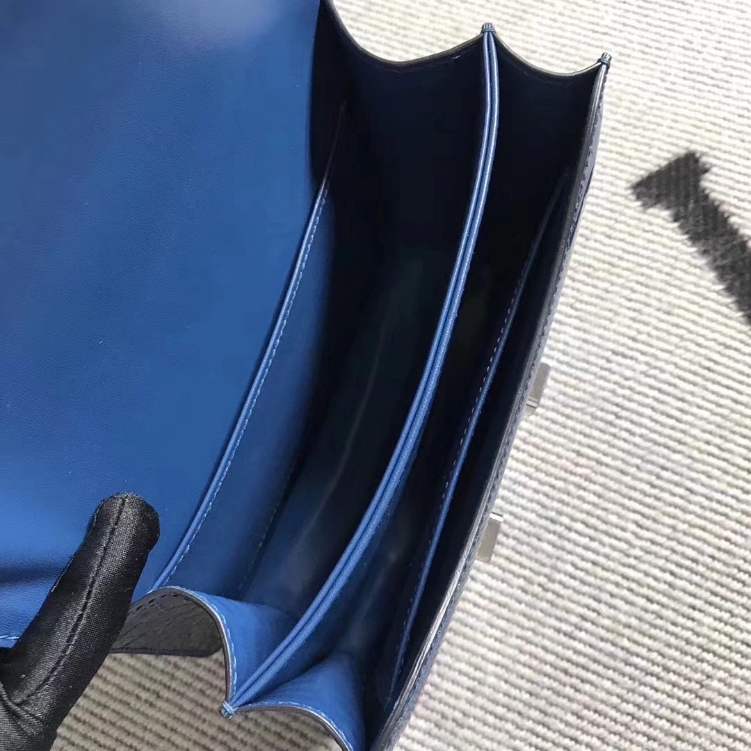 Hermès（爱马仕）小极品亮面鳄鱼 电光蓝 两点 小康 19cm 银扣 完美品质