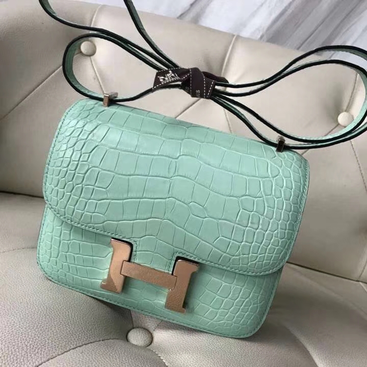 Hermès(爱马仕)Constance Alligator matt 雾面鳄鱼 6U 薄荷绿 玫瑰金 18cm-拉尔森鳄鱼皮具定制 - 爱马仕包包官网 Hermès(爱马仕)Constance Alligator matt 雾面鳄鱼 6U 薄荷绿 玫瑰金 18cm