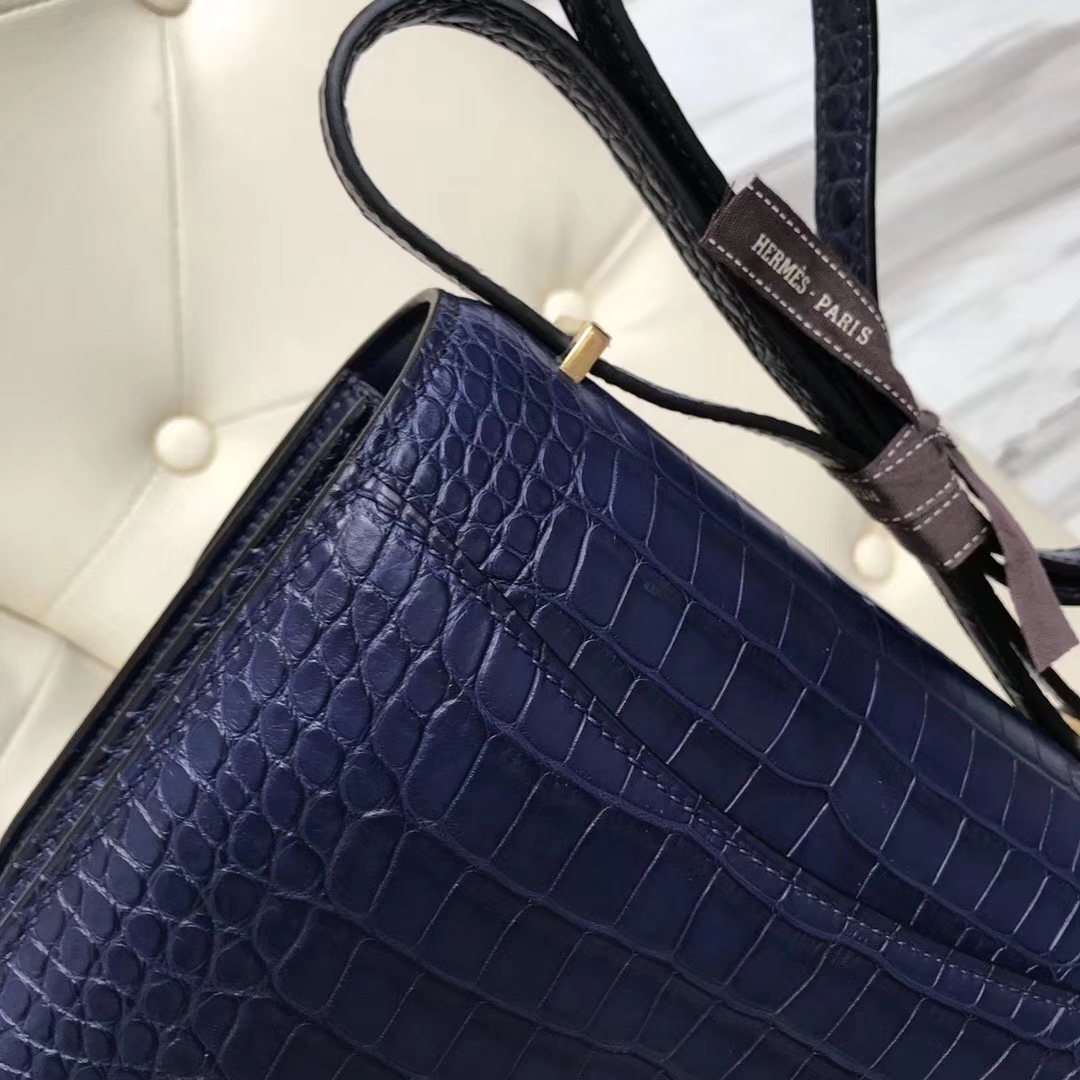 Hermès（爱马仕）Constance Matt alligator crocodile 雾面美洲鳄 宝石蓝 19cm 接受定制