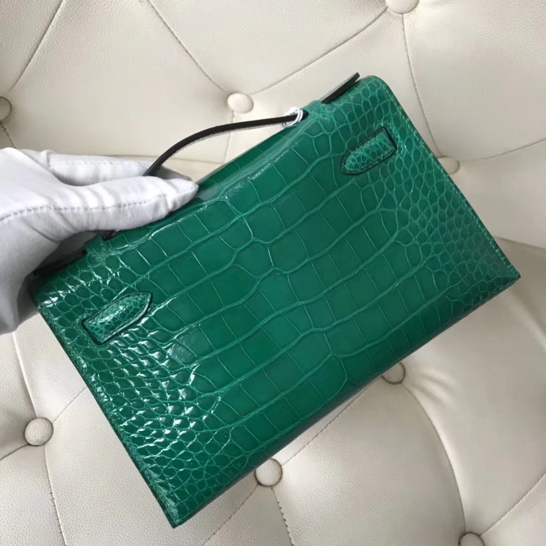Hermès（爱马仕）Minikelly pochette 亮面鳄鱼 6Ｑ 翡翠绿 金扣 手拿包 晚宴 22cm