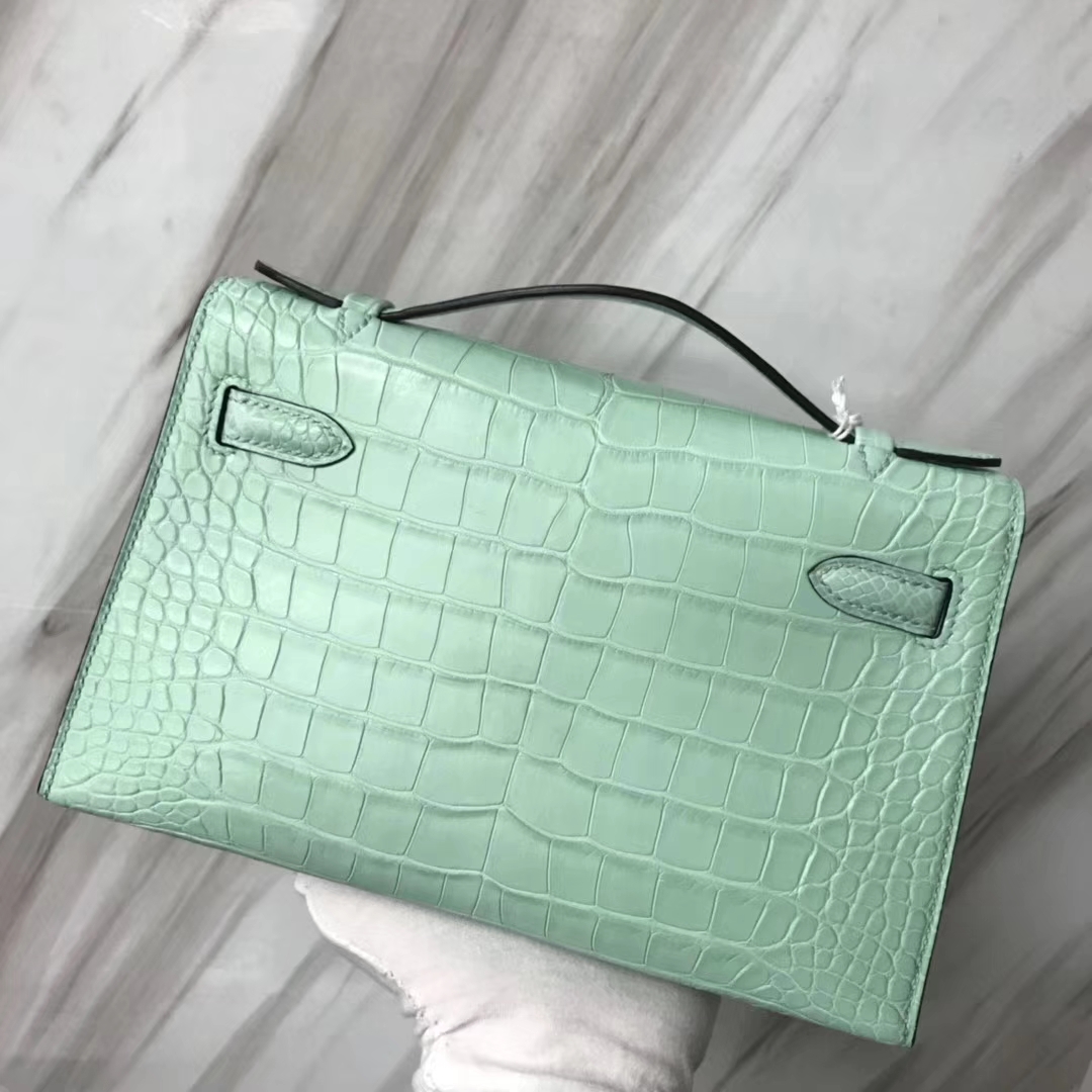Hermès（爱马仕）Minikelly pochette 雾面鳄鱼 6U 薄荷绿  银扣 手拿包 晚宴包 22cm
