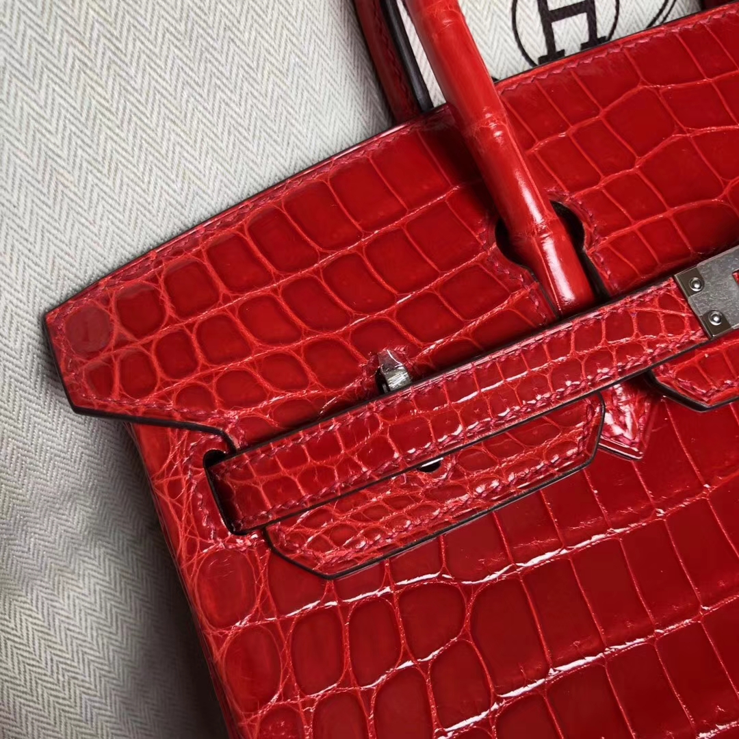 Hermès（爱马仕）Birkin Crocodile shiny 亮面鳄鱼 ck95 法拉利红 Braise 银扣 25cm