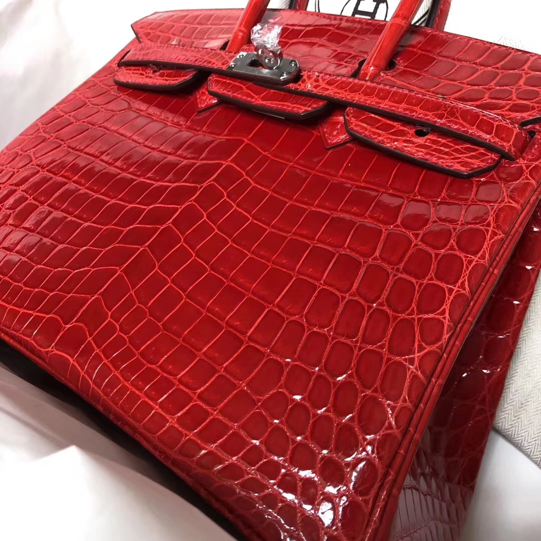 Hermès（爱马仕）Birkin Crocodile shiny 亮面鳄鱼 ck95 法拉利红 Braise 银扣 25cm