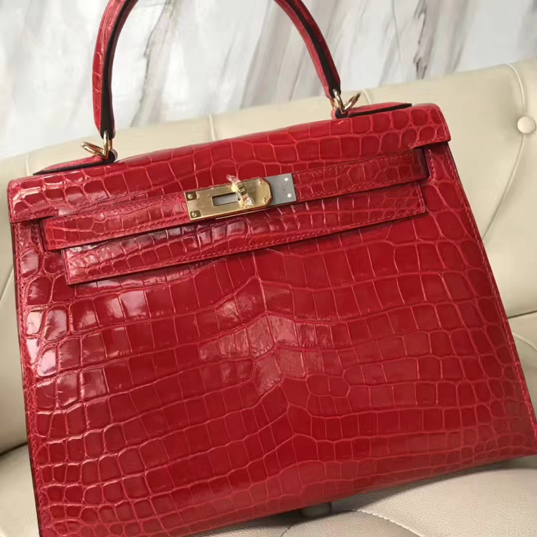Hermès(爱马仕)Kelly Crocodile shiny 亮面鳄鱼ck95 法拉利红 Braise 金扣 28cm-拉尔森鳄鱼皮具定制 - 爱马仕包包官网 Hermès(爱马仕)Kelly Crocodile shiny 亮面鳄鱼ck95 法拉利红 Braise 金扣 28cm