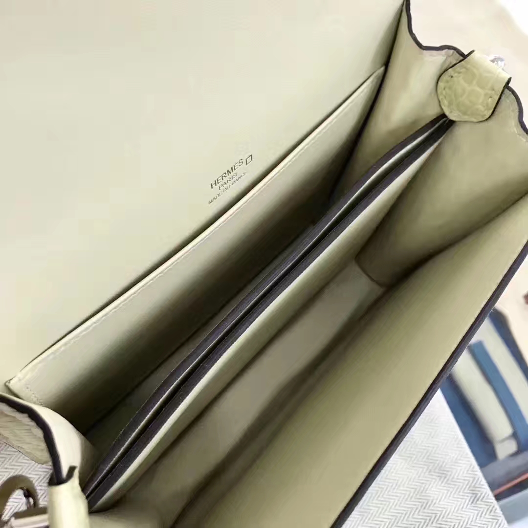 Hermès（爱马仕）Roulis 8L 奶油白 蜥蜴 小喜马拉雅色 银扣 现货 18cm