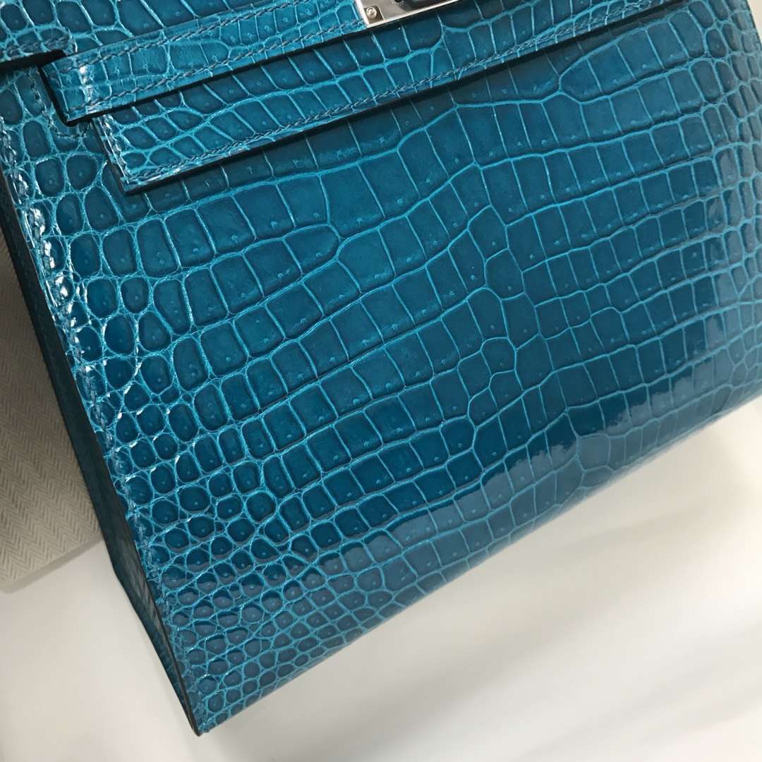 Hermès(爱马仕)Kelly porosus shiny 亮面澳洲 7w 伊兹密尔蓝 Blue izmir 银扣 25cm-拉尔森鳄鱼皮具定制 - 爱马仕包包官网 Hermès(爱马仕)Kelly porosus shiny 亮面澳洲 7w 伊兹密尔蓝 Blue izmir 银扣 25cm