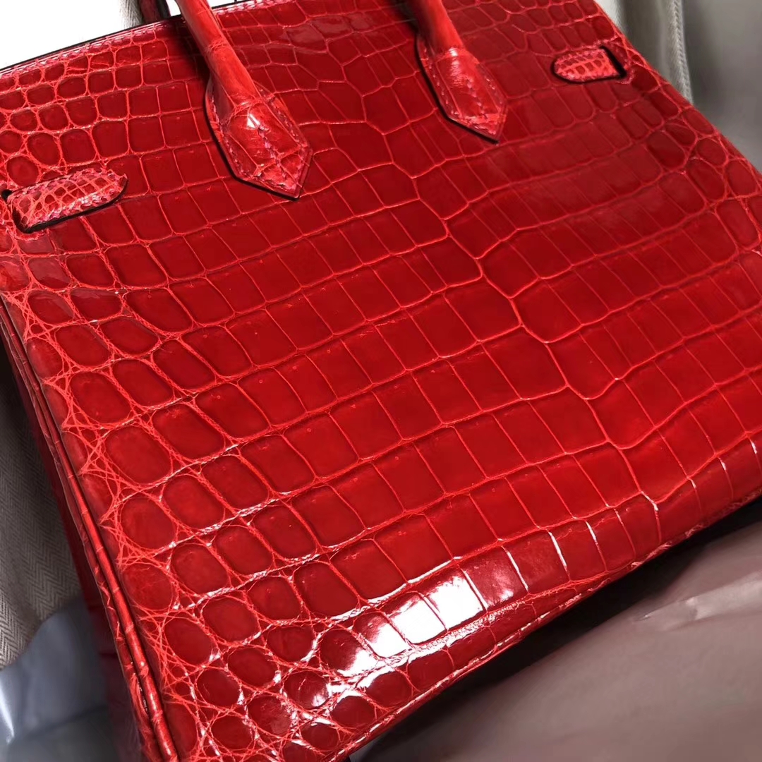 Hermès（爱马仕）Birkin Crocodile shiny 亮面鳄鱼 ck95 法拉利红 Braise 银扣 25cm