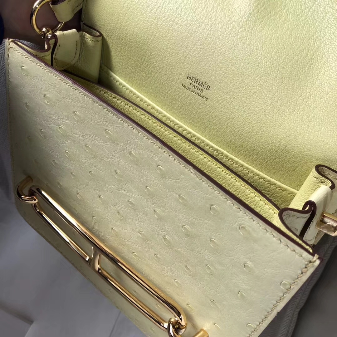 Hermès（爱马仕）Roulis ostrich kk鸵鸟 1Z小鸡黄 顶级工艺 蜡线全手工 金扣 19cm
