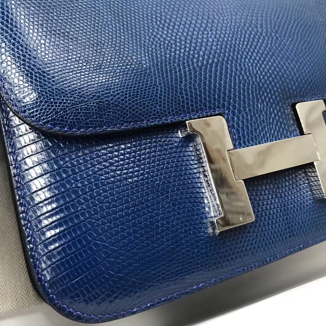Hermès（爱马仕）Constance lizard 进口蜥蜴皮 7Q希腊蓝 蜡线全手工 银扣 23cm