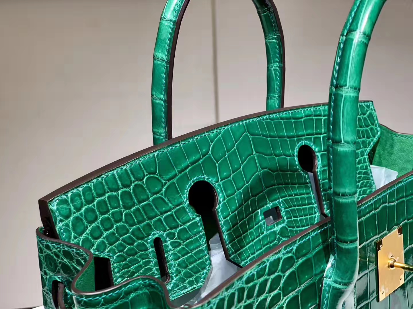 Hermès（爱马仕）Birkin 铂金包 鳄鱼皮 翡翠绿 25cm 金扣 现货