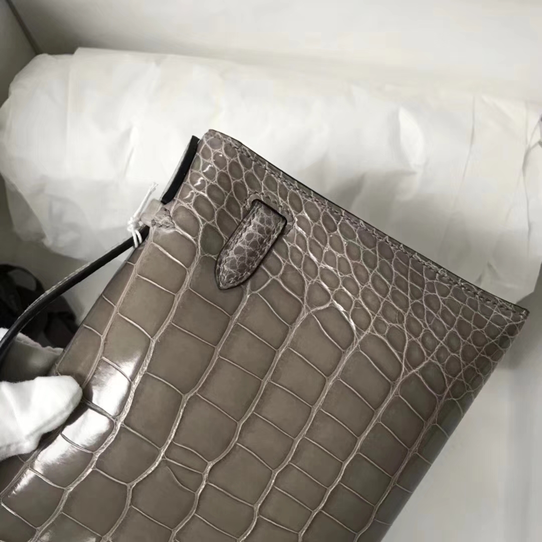 Hermès（爱马仕）Minikelly pochette 亮面鳄鱼 ck81 斑鸠灰 Gris T 金扣 22cm 手拿包