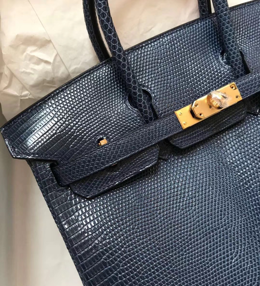 Hermès(爱马仕)Birkin lizard进口蜥蜴皮 ck73宝石蓝 顶级工艺 蜡线全手工 金扣 25cm-拉尔森鳄鱼皮具定制 - 爱马仕包包官网 Hermès(爱马仕)Birkin lizard进口蜥蜴皮 ck73宝石蓝 顶级工艺 蜡线全手工 金扣 25cm