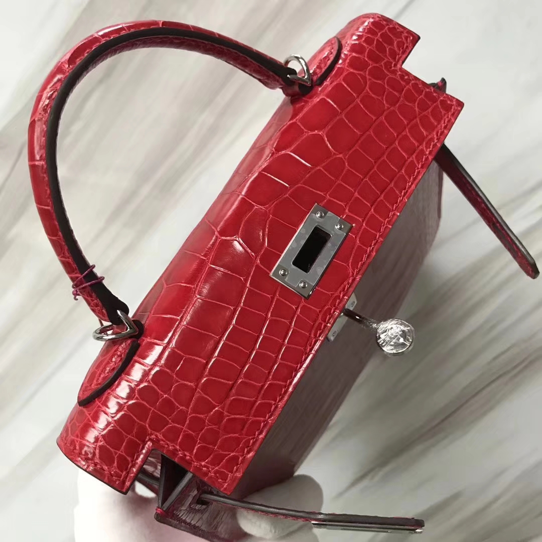 Hermès（爱马仕）Minikelly 亮面框框鳄鱼 ck95法拉利红 顶级工艺 蜡线全手工 银扣 2代 19cm