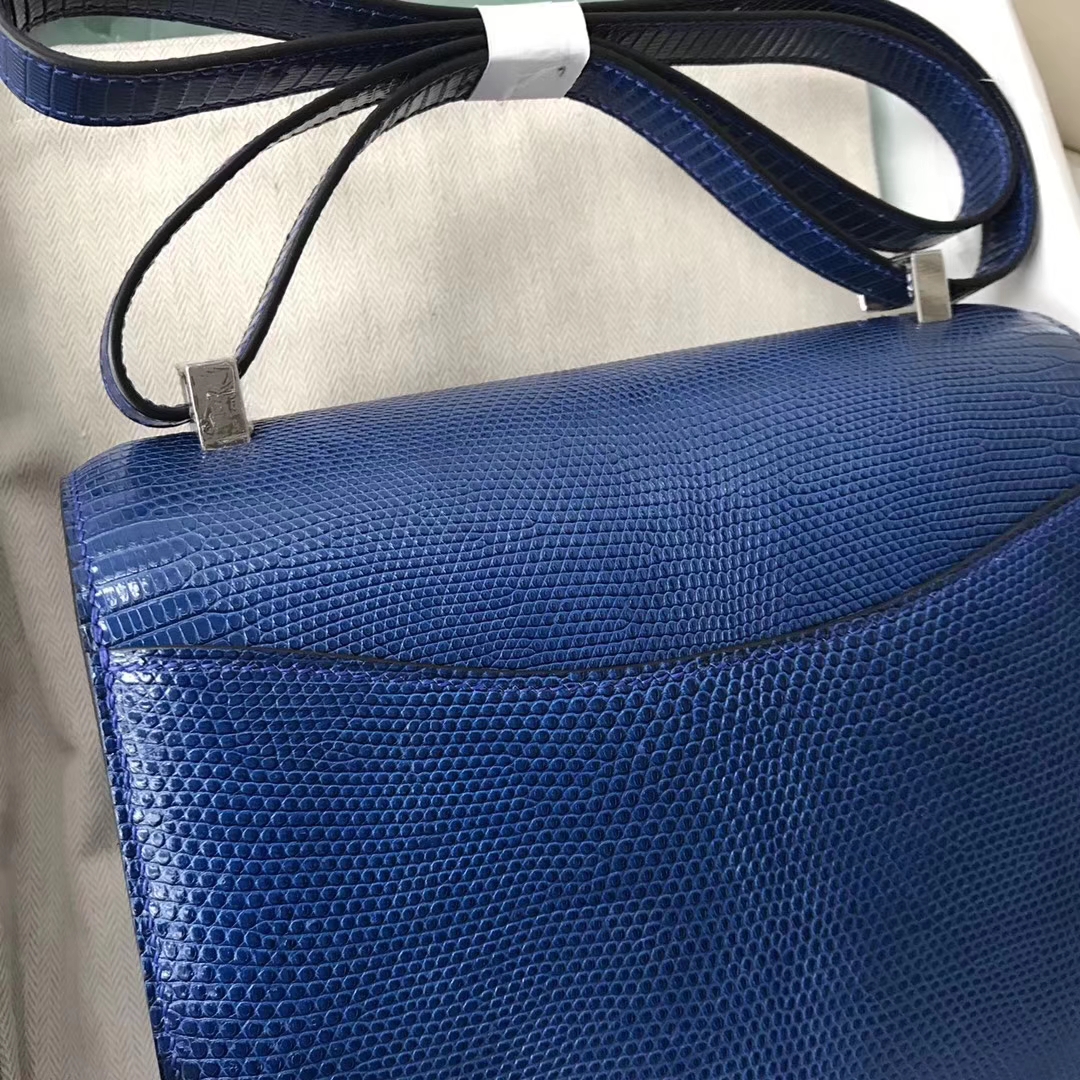 Hermès（爱马仕）Constance lizard 进口蜥蜴皮 7Q希腊蓝 蜡线全手工 银扣 23cm