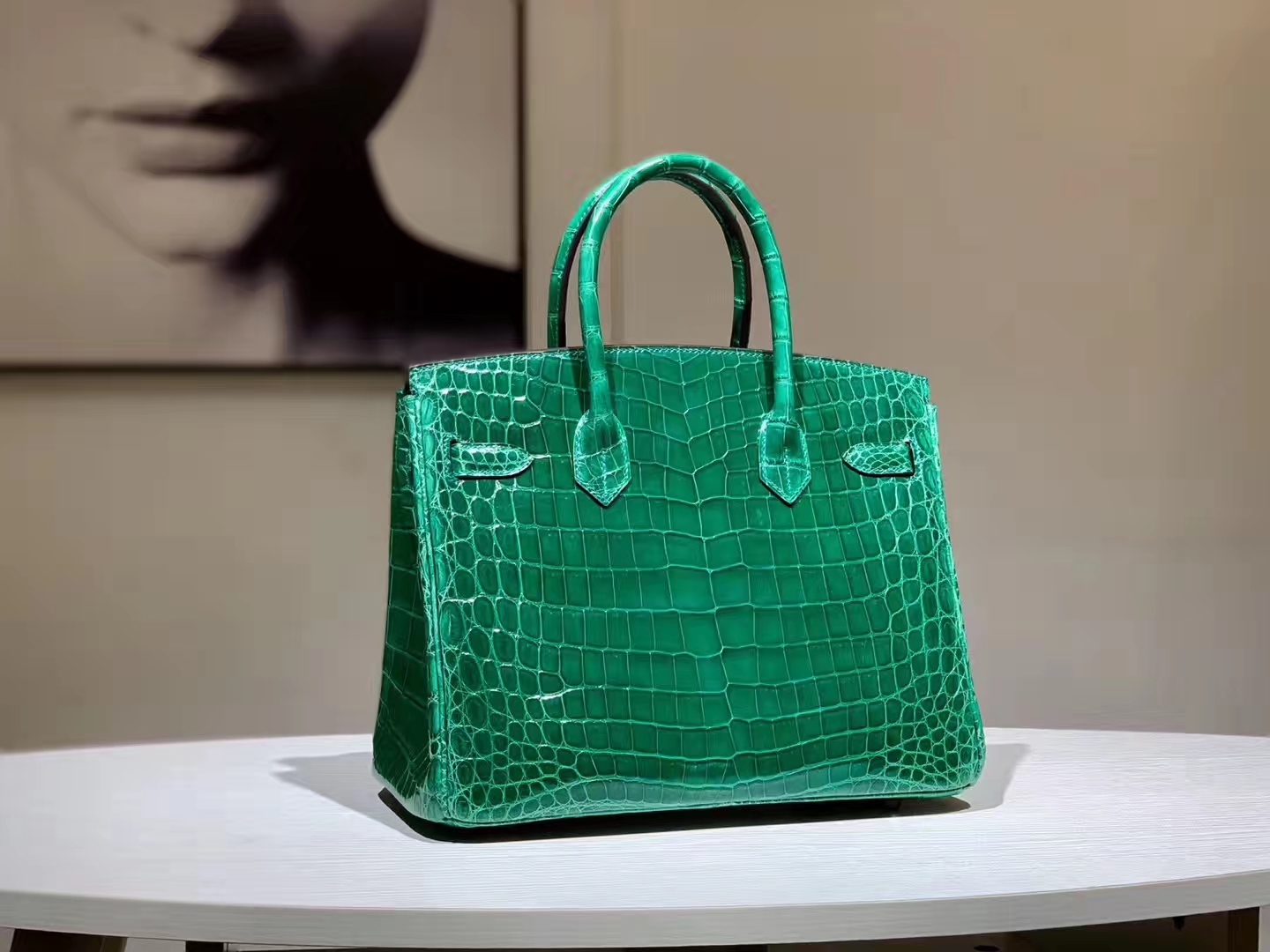 Hermès（爱马仕）Birkin 铂金包 鳄鱼皮 翡翠绿 25cm 金扣 现货