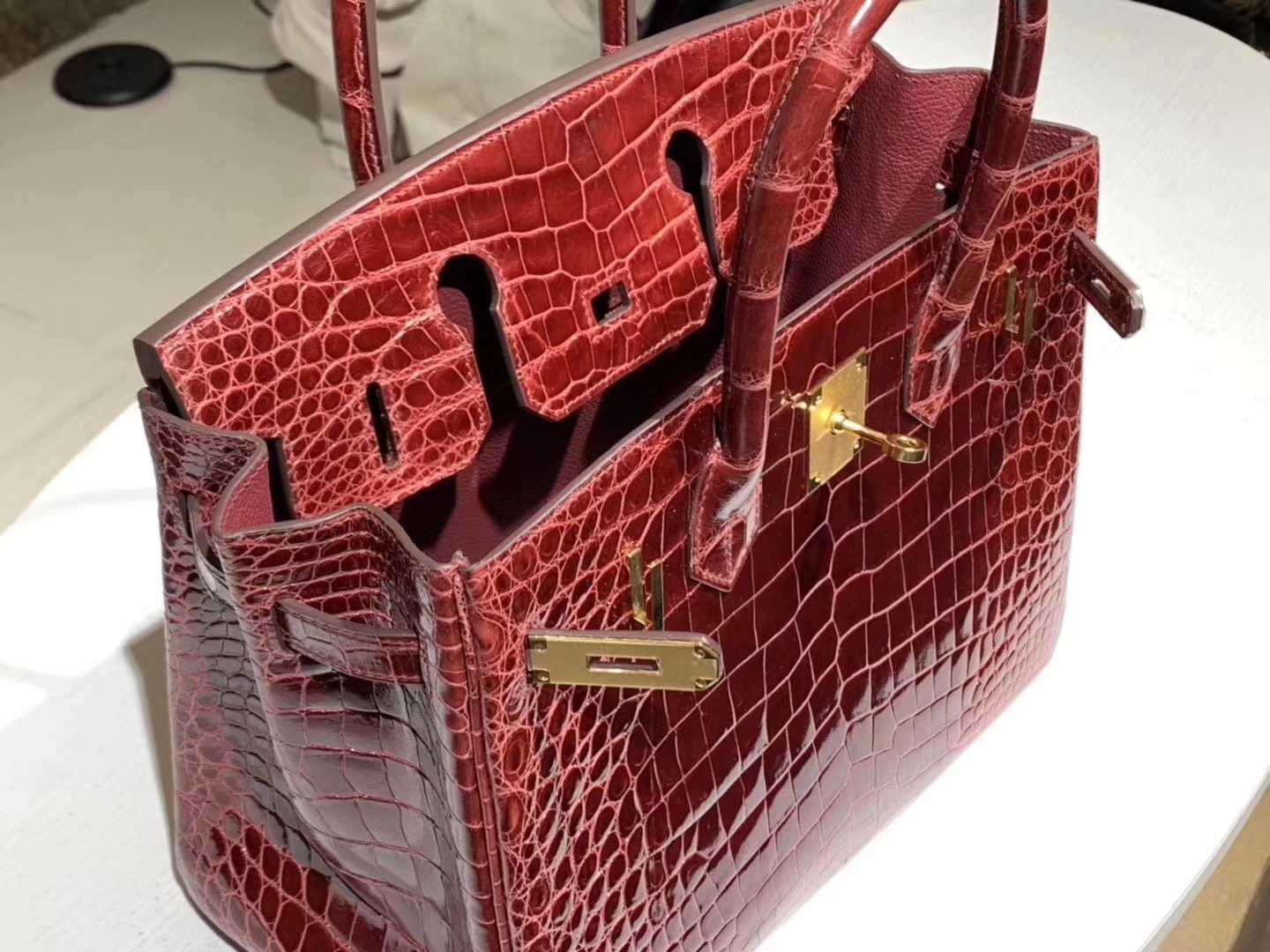 Hermès（爱马仕）Brikin铂金包 鳄鱼皮 波尔多酒红 30cm