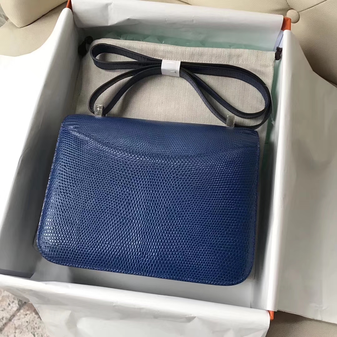 Hermès（爱马仕）Constance lizard 进口蜥蜴皮 7Q希腊蓝 蜡线全手工 银扣 23cm