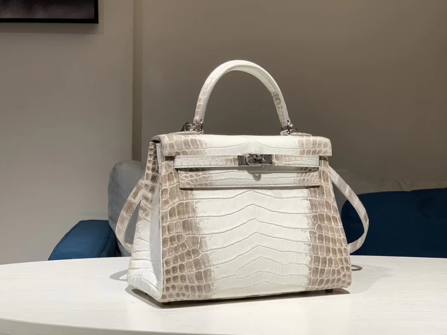 Hermès（爱马仕）Kelly凯莉包 鳄鱼皮 喜马拉雅 25cm 金扣 现货