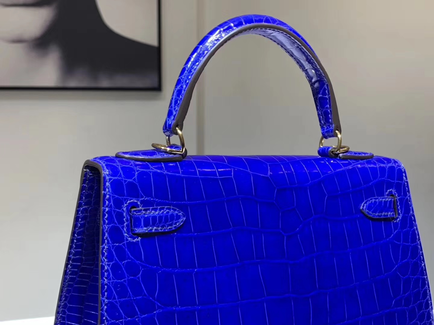 Hermès（爱马仕）Kelly 凯莉包 鳄鱼皮 电光蓝 25cm