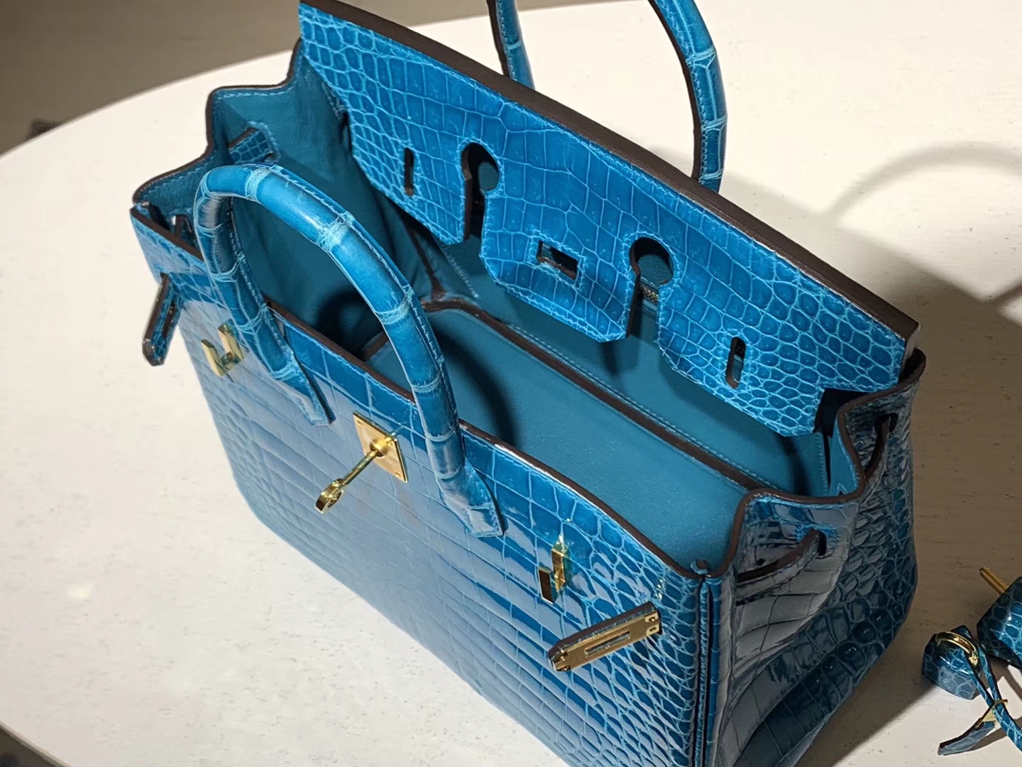 Hermès（爱马仕）Brikin铂金包 鳄鱼皮 湖水蓝 现货 25cm
