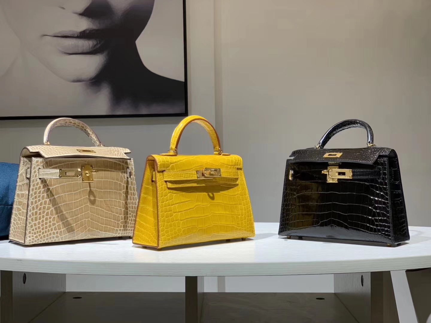 Hermès（爱马仕）mini kelly二代 鳄鱼皮 杏色 湖泊黄 黑色 现货