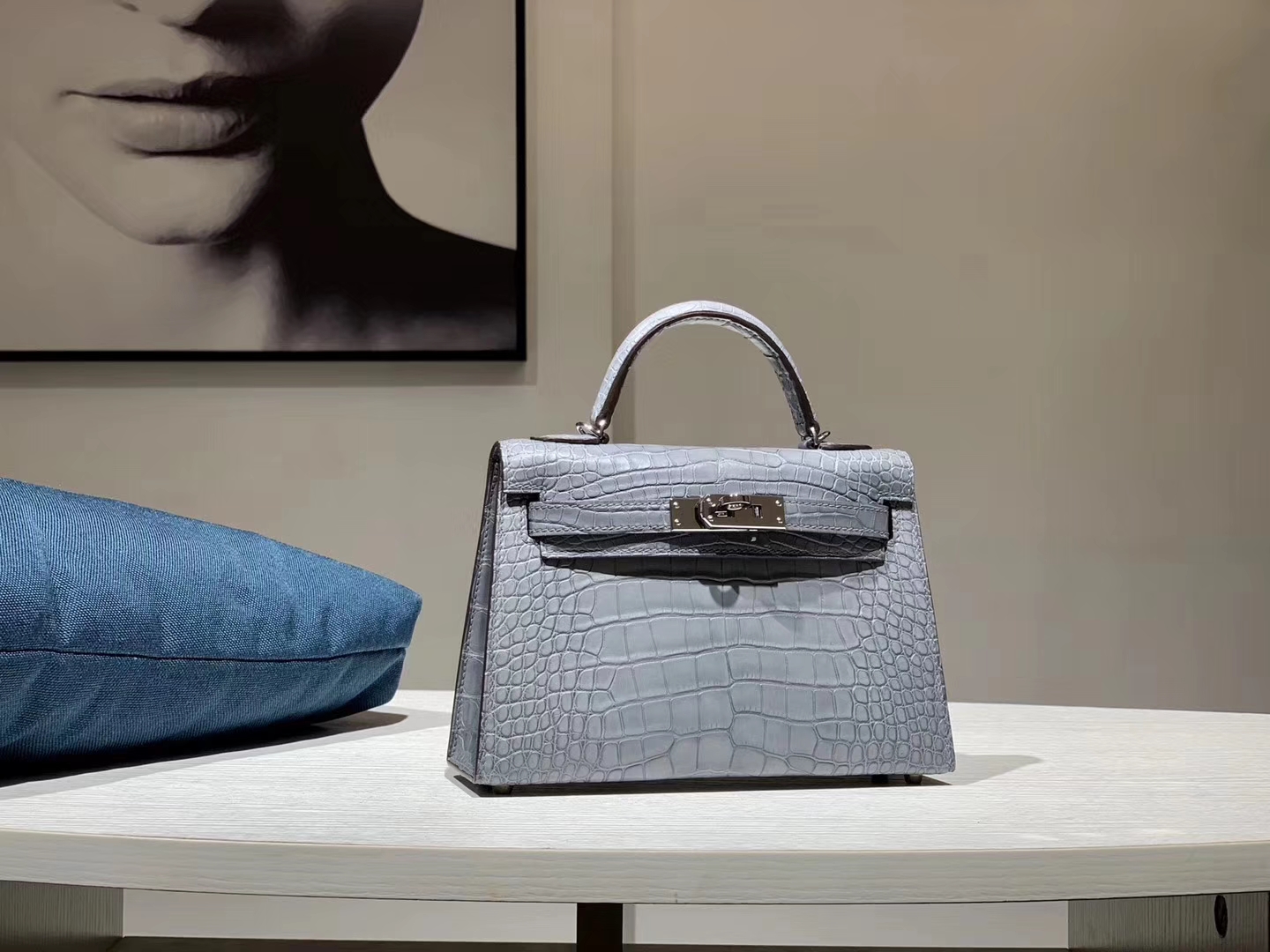 Hermès（爱马仕）mini kelly二代 鳄鱼皮 亚麻兰 现货