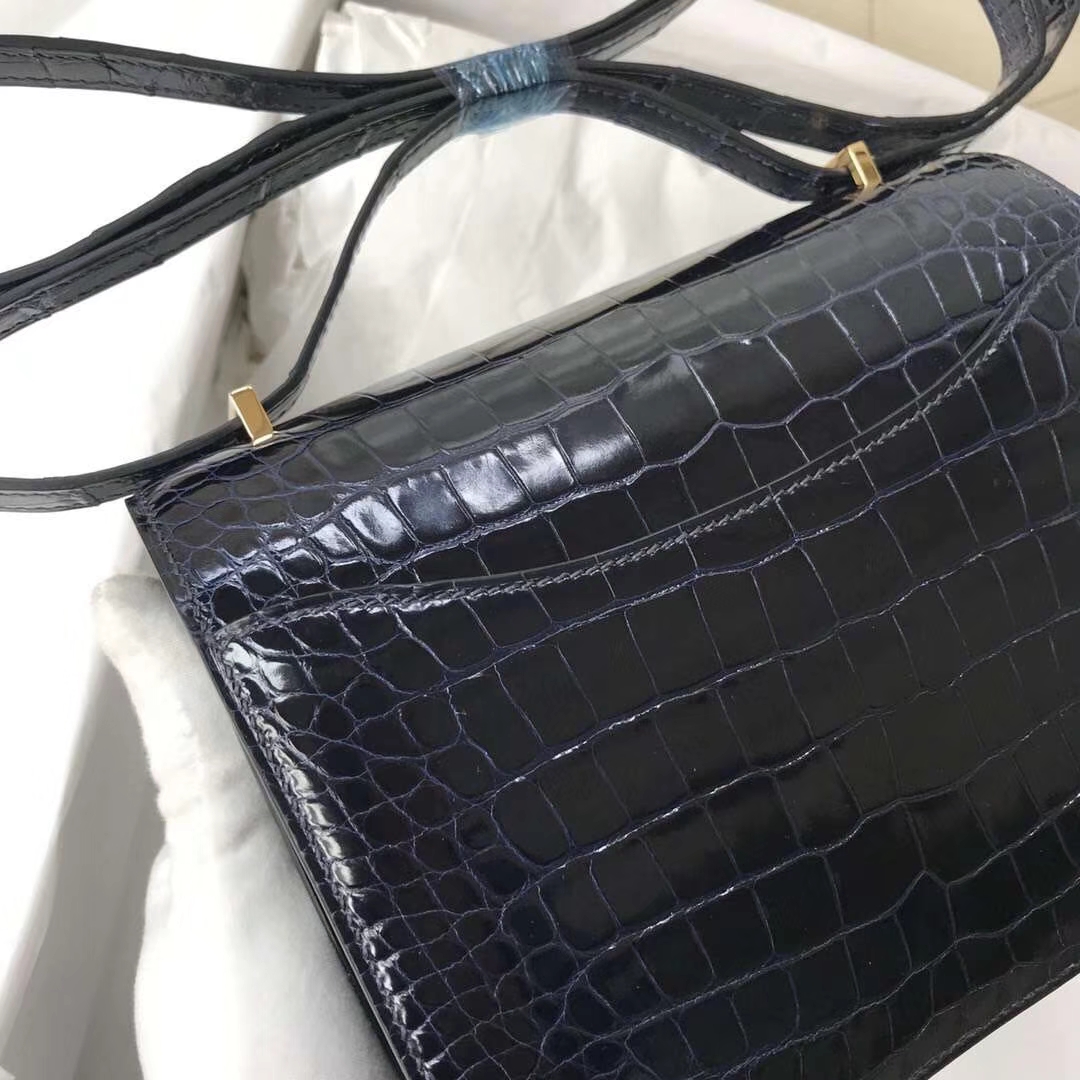 Hermès（爱马仕）Constance 18cm Alligator shiny 亮面鳄鱼 7K 宝石蓝 Blue saphir 金扣