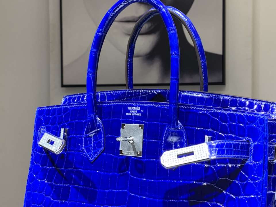 Hermès(爱马仕)Birkin 铂金包 鳄鱼皮 纯手工 电光蓝 银扣 全套专柜包装-拉尔森鳄鱼皮具定制 - 爱马仕包包官网 Hermès(爱马仕)Birkin 铂金包 鳄鱼皮 纯手工 电光蓝 银扣 全套专柜包装