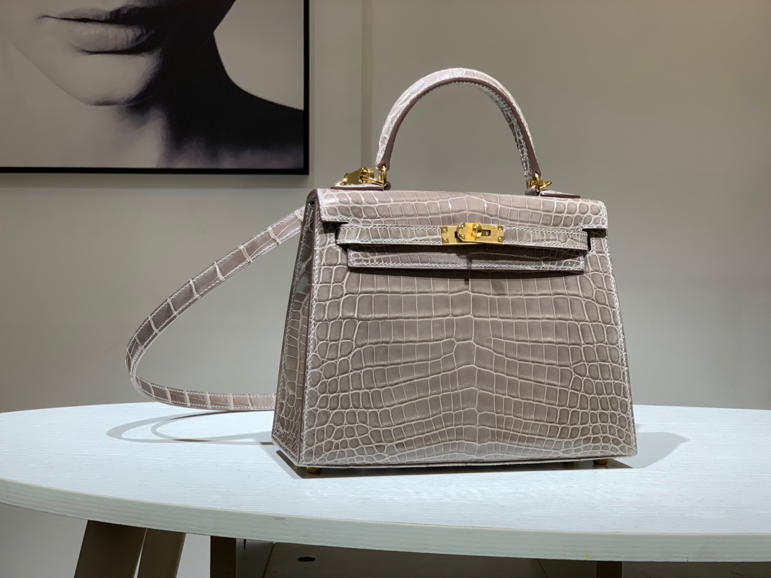 Hermès（爱马仕）Kelly 亮光鳄鱼皮 大象灰 现货 金扣 25cm