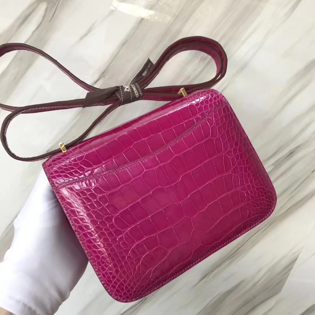 Hermès（爱马仕）Constance空姐包 Alligator shiny 亮面鳄鱼 J5 天方夜谭粉紫 金扣 18cm 顶级现货