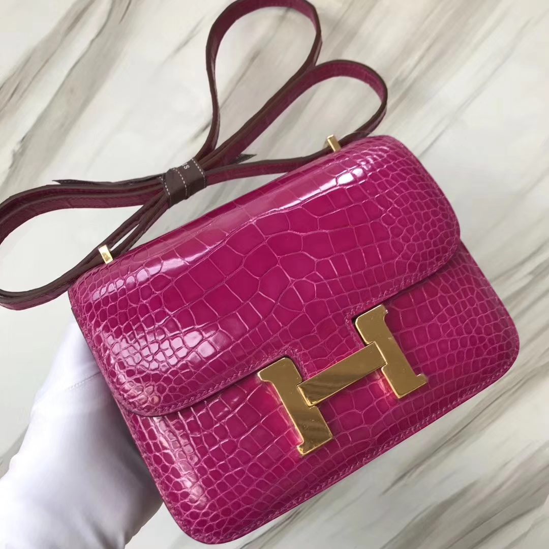 Hermès（爱马仕）Constance空姐包 Alligator shiny 亮面鳄鱼 J5 天方夜谭粉紫 金扣 18cm 顶级现货