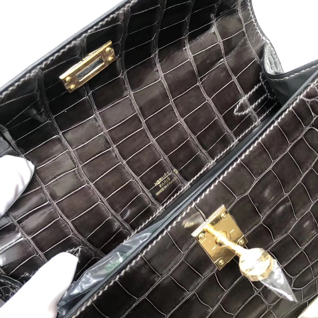 Hermès（爱马仕） Minikelly pochette Alligator shiny 亮面鳄鱼 CK88 石墨灰 金扣 手拿包 晚宴包 22cm
