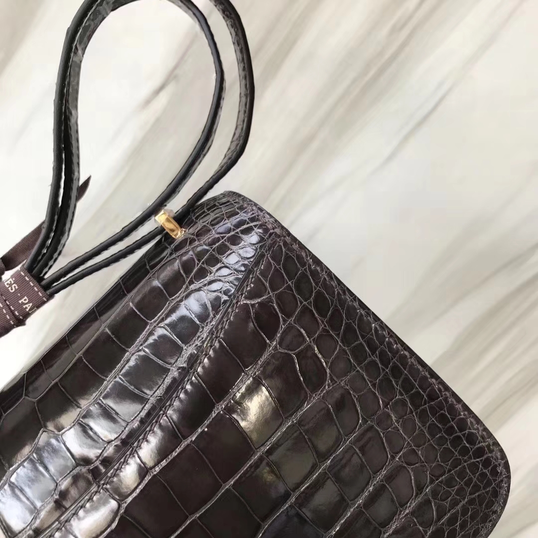 Hermès（爱马仕）Constance Alligator shiny 亮面鳄鱼 ck88 石墨灰 金扣 18cm 顶级现货
