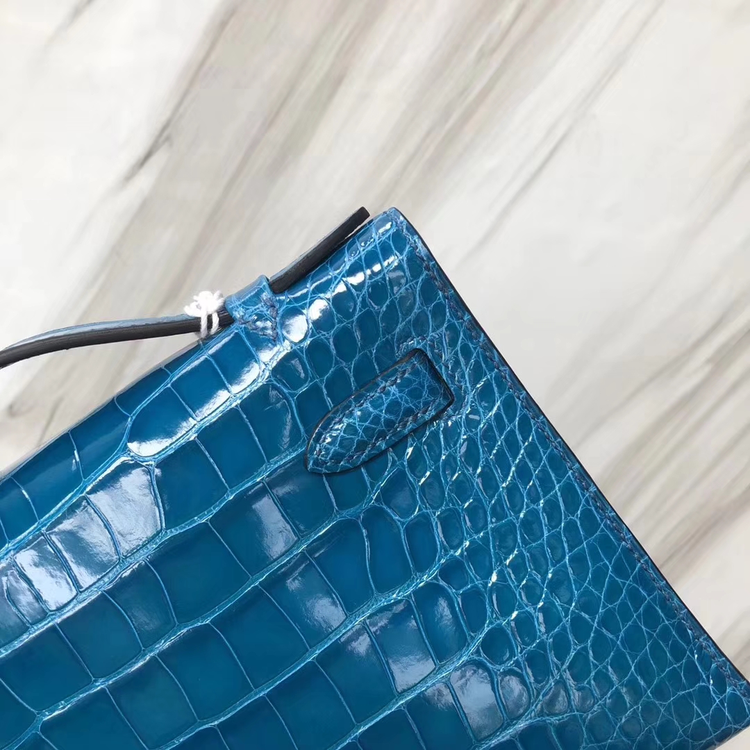 Hermès（爱马仕） Minikelly pochette Alligator shiny 亮面鳄鱼 7W 伊兹密尔蓝 银扣 手拿包 晚宴包 22cm