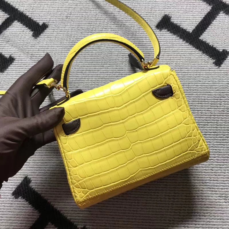 Hermès（爱马仕）Kelly doll 蛋黄色 雾面鳄鱼 原单品质 16cm