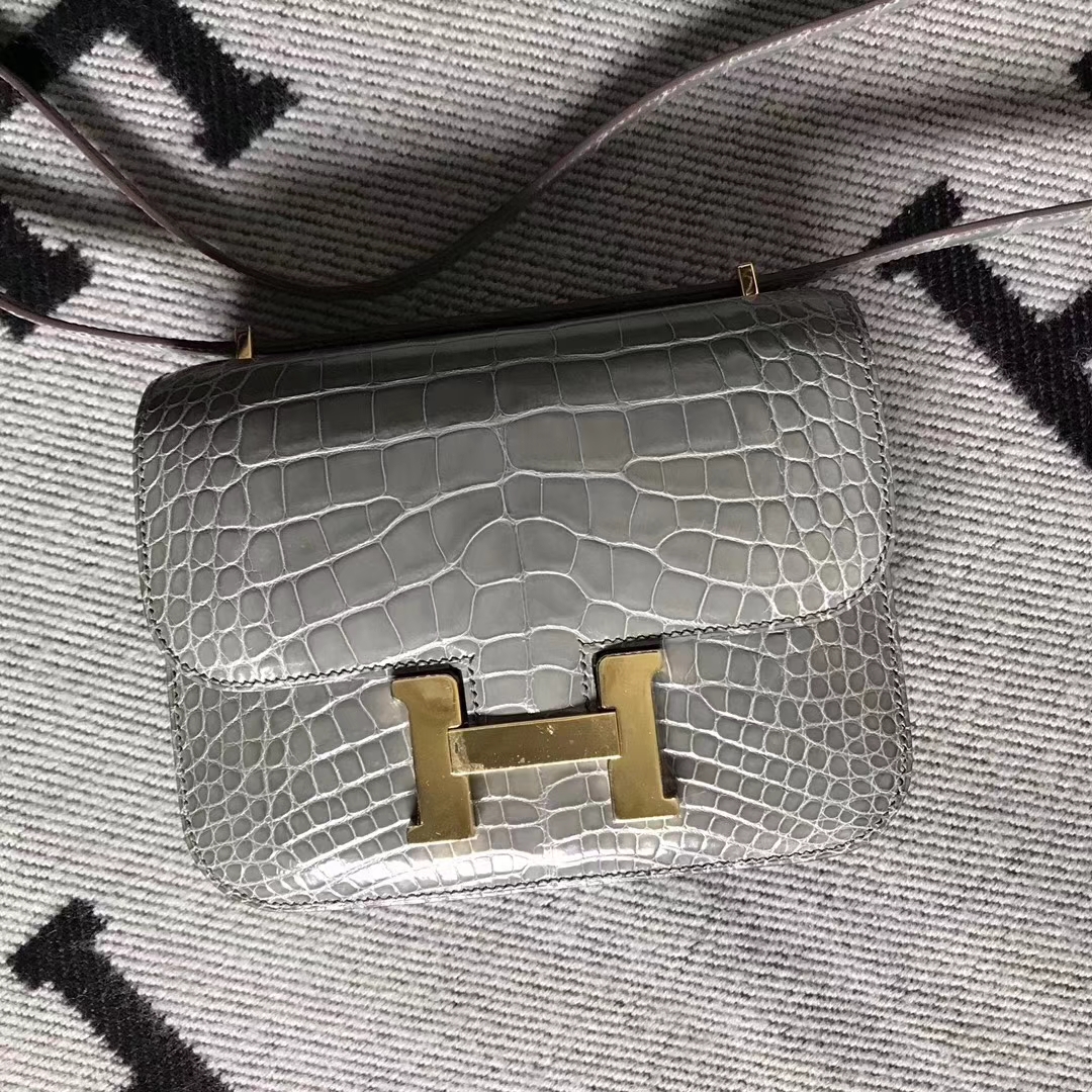 Hermès（爱马仕）空姐包 斑鸠灰 美洲鳄 金扣 现货 19cm
