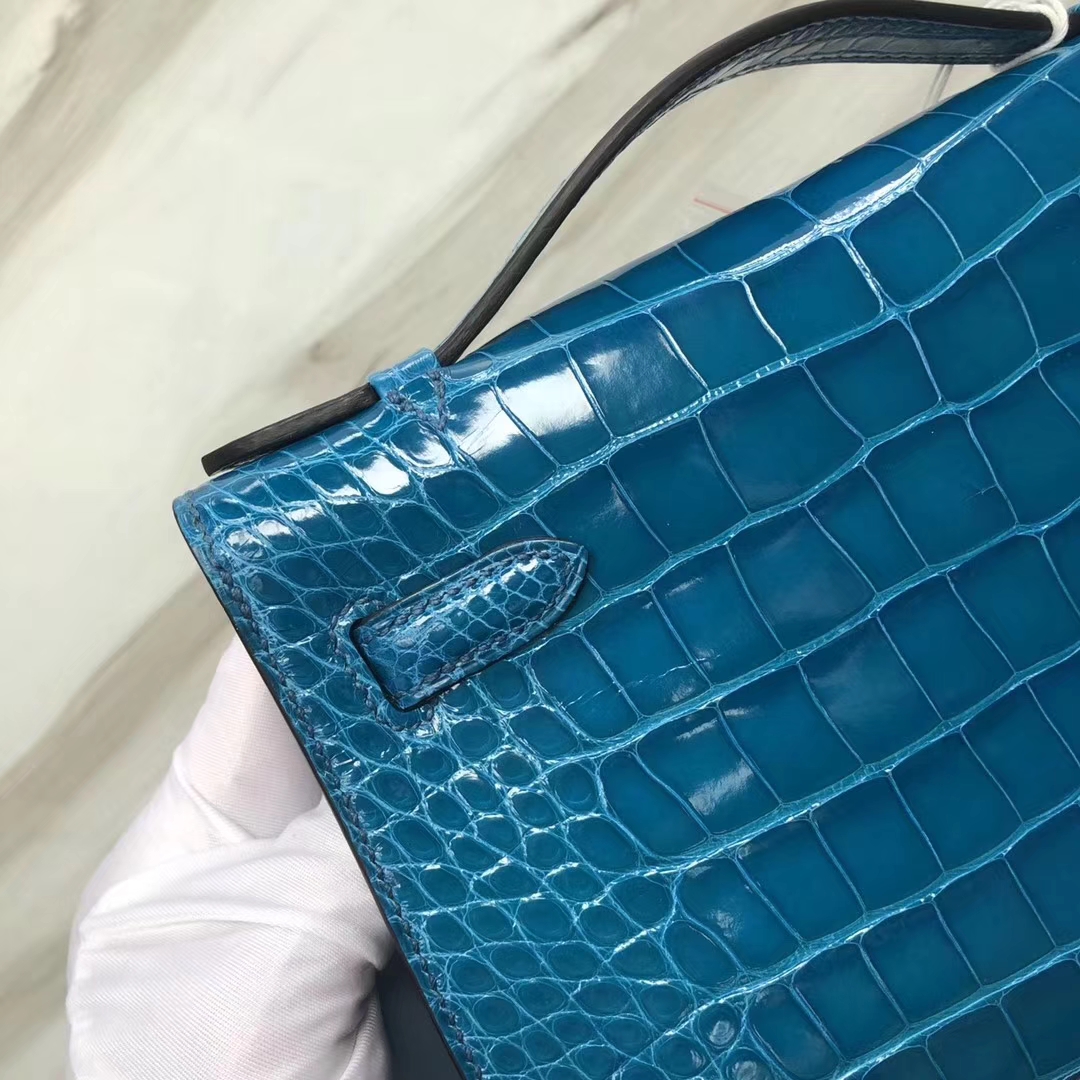 Hermès（爱马仕） Minikelly pochette Alligator shiny 亮面鳄鱼 7W 伊兹密尔蓝 Blue izmir 金扣 手拿包 晚宴包 22cm