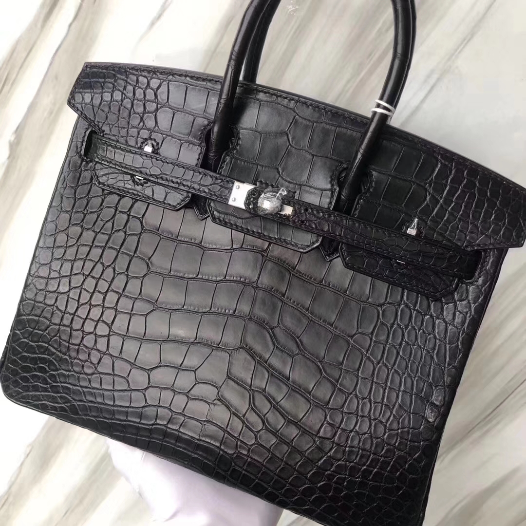 Hermès（爱马仕）Birkin Alligator matt 雾面鳄鱼 ck89 黑色 noir 银扣 25cm