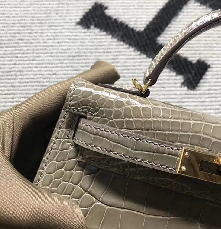 Hermès（爱马仕）minikelly 亮面鳄鱼皮 大象灰 金扣 2代