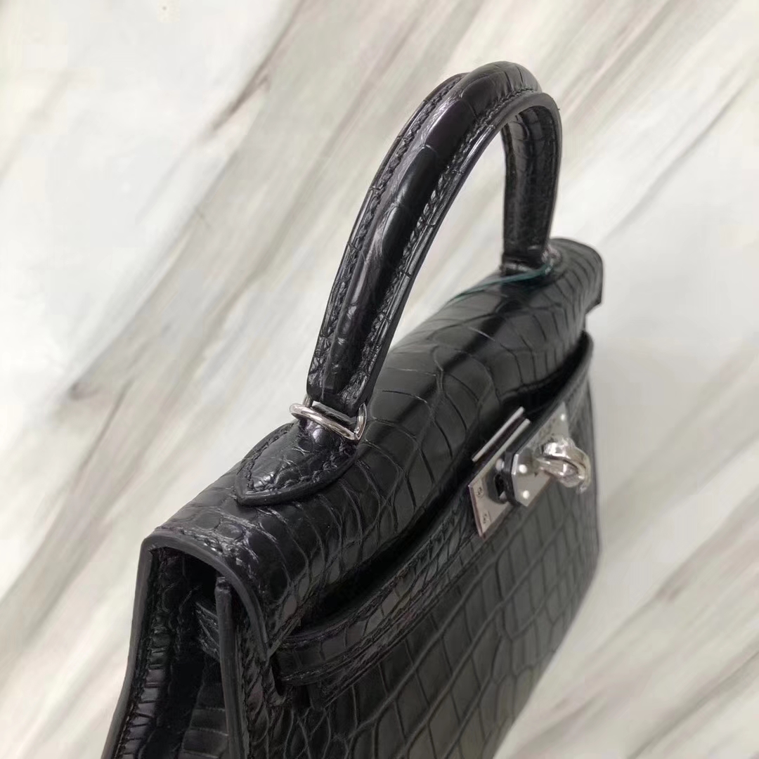 Hermès（爱马仕）Minikelly ll Alligator matt 雾面鳄鱼 ck89 黑色 银扣 超美现货