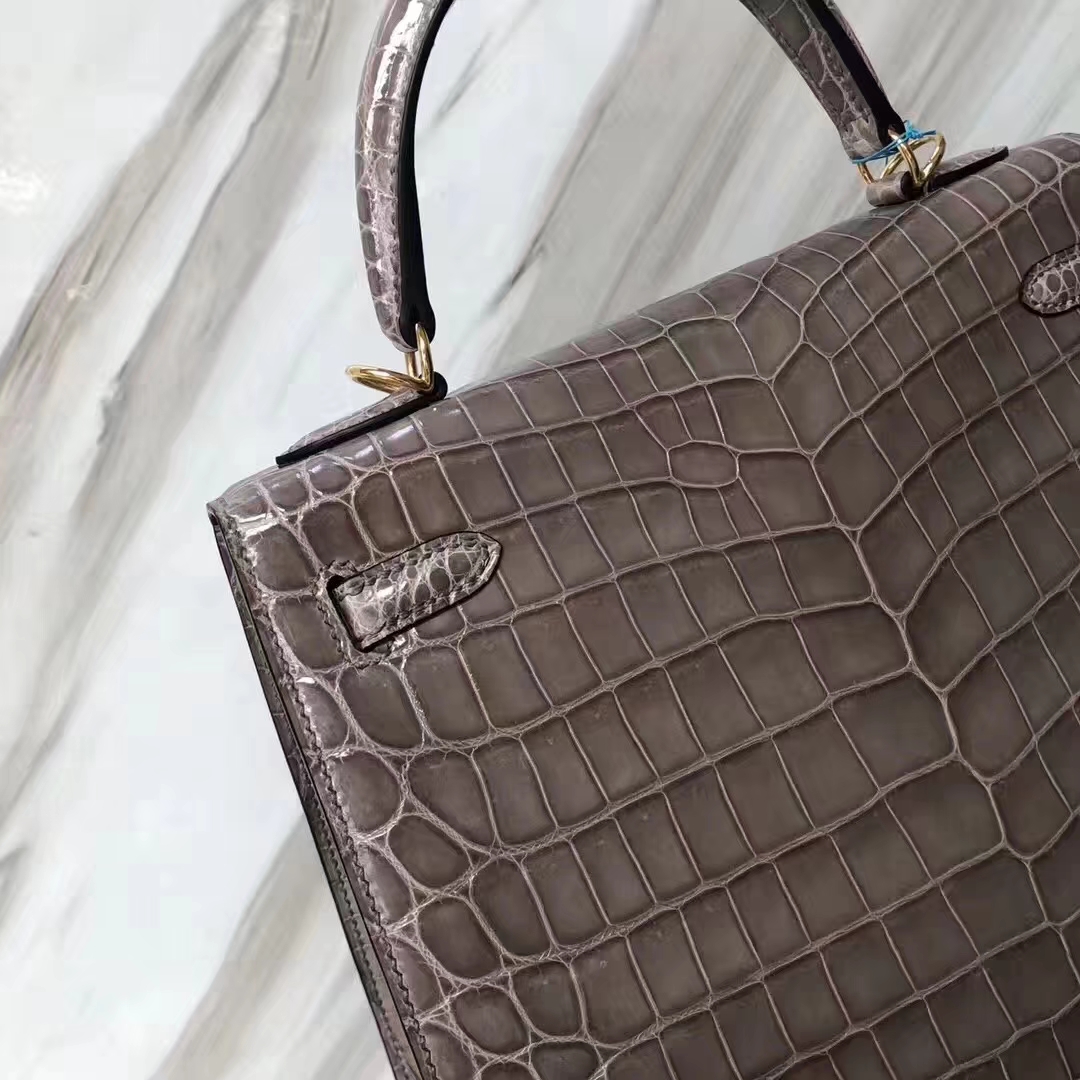 Hermès（爱马仕）Kelly凯莉包  shiny nilo crocodile 亮面两点尼罗鳄 ck81斑鸠灰 蜡线全手工 金扣 25cm