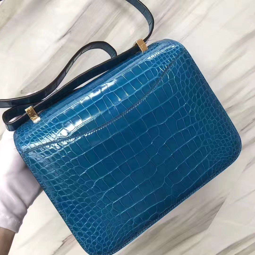 Hermès（爱马仕）Constance空姐包 亮面鳄鱼 7W 伊兹密尔蓝 Blue izmir 金扣 现货24cm