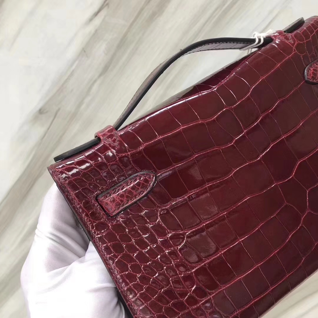 Hermès（爱马仕）Mini Kelly 亮面框框美洲鳄 F5勃艮第酒红 顶级工艺 蜡线全手工 银扣 22cm