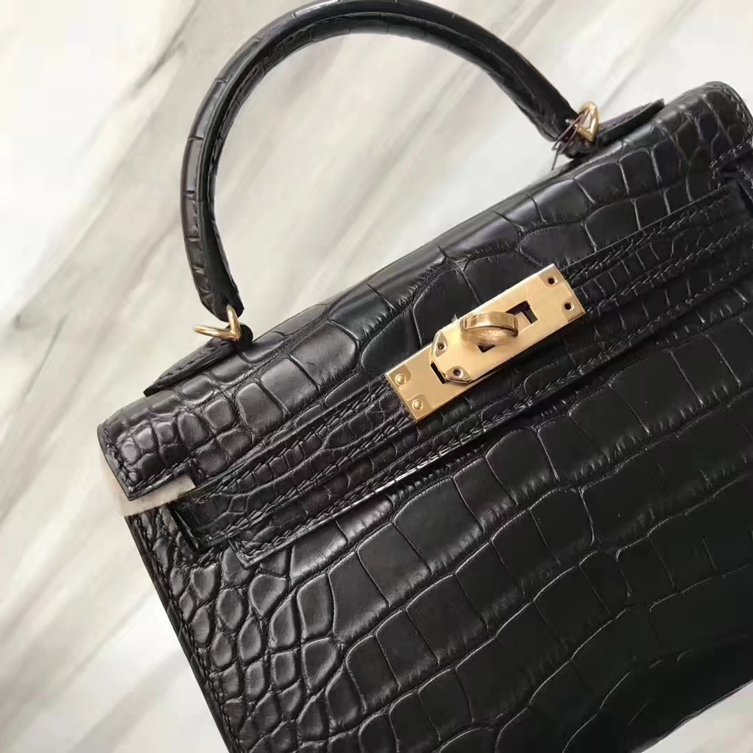 Hermès(爱马仕)Minikelly ll Alligator matt 雾面鳄鱼 ck89 黑色 noir 金扣 现货-拉尔森鳄鱼皮具定制 - 爱马仕包包官网 Hermès(爱马仕)Minikelly ll Alligator matt 雾面鳄鱼 ck89 黑色 noir 金扣 现货